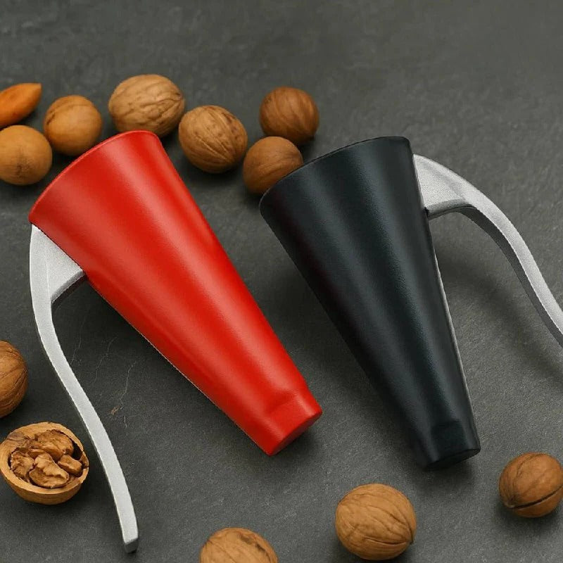 Practical zinc alloy nutcracker with lever mechanism