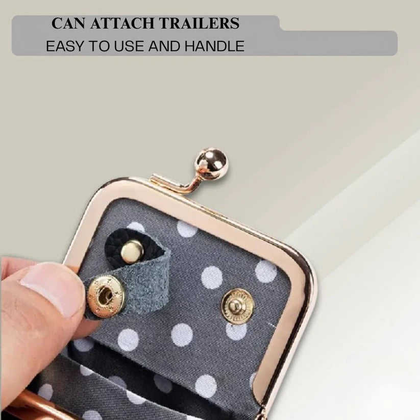 Elegant Travel Jewelry Organizer with Secure Storage