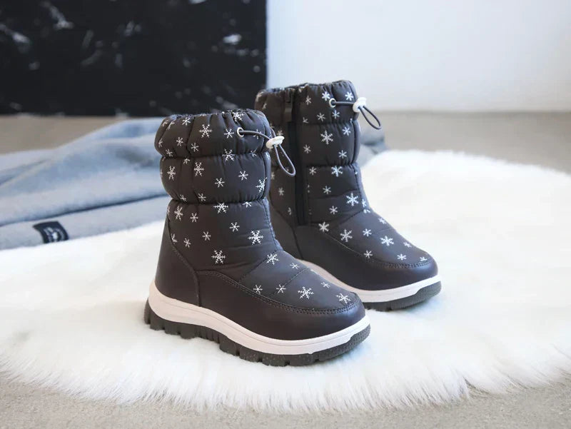 Snow boots for women and girls – Non-slip, warm, and waterproof