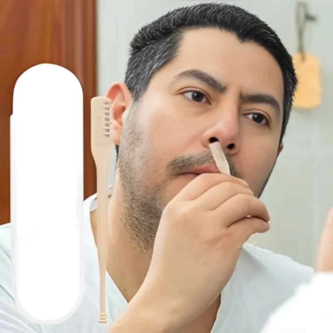 Compact Nose Trimmer with 360° Rotating Head – Precise Grooming for Men and Women