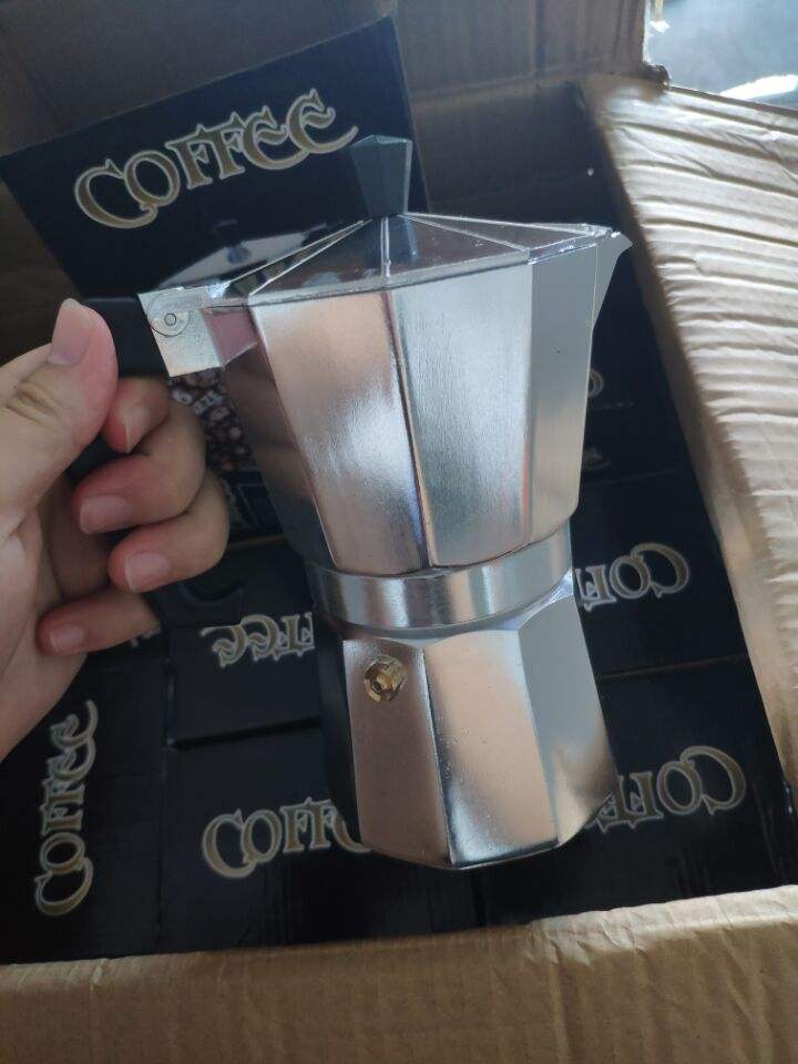 Italian Espresso Magic: 12-Cup Stovetop Moka Pot