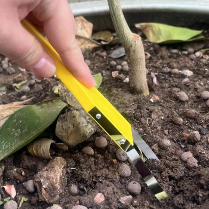 Portable Weed Puller with Iron Loop Handle