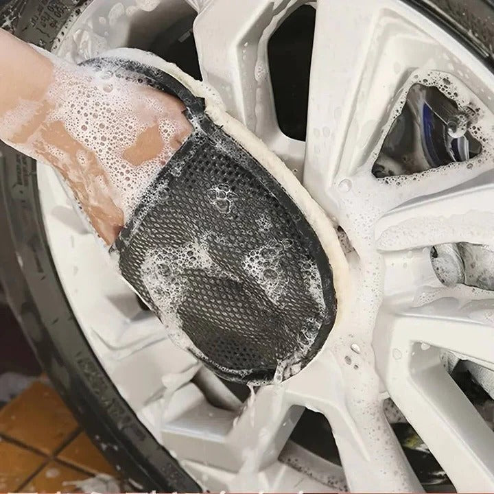Vielseitiges Mikrofasertuch für die Fahrzeugreinigung mit Woll- und Netzseite