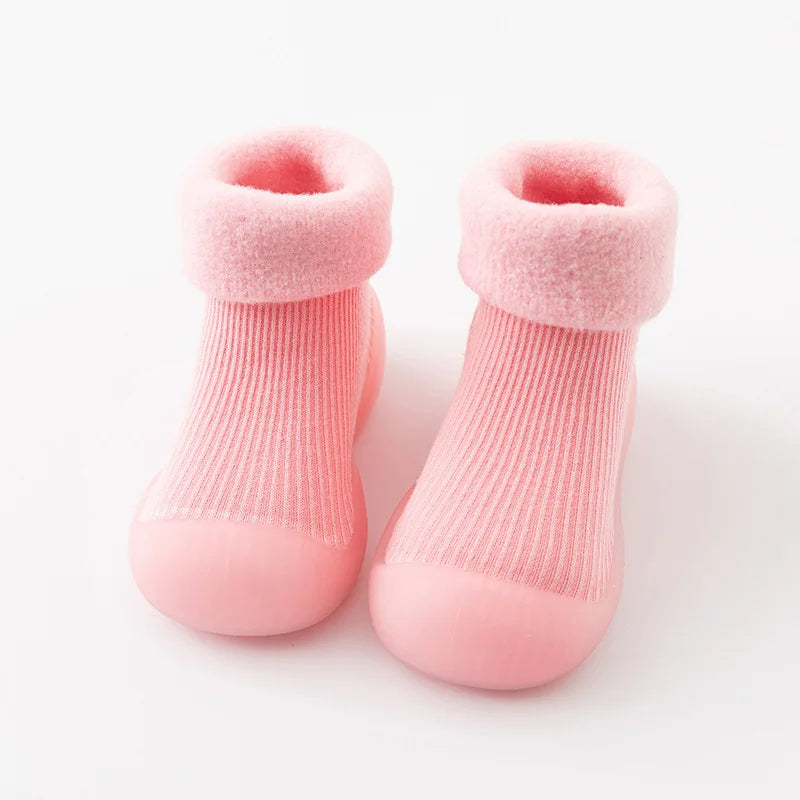 Non-slip Sock Shoes for Toddlers – Warmth and Safety