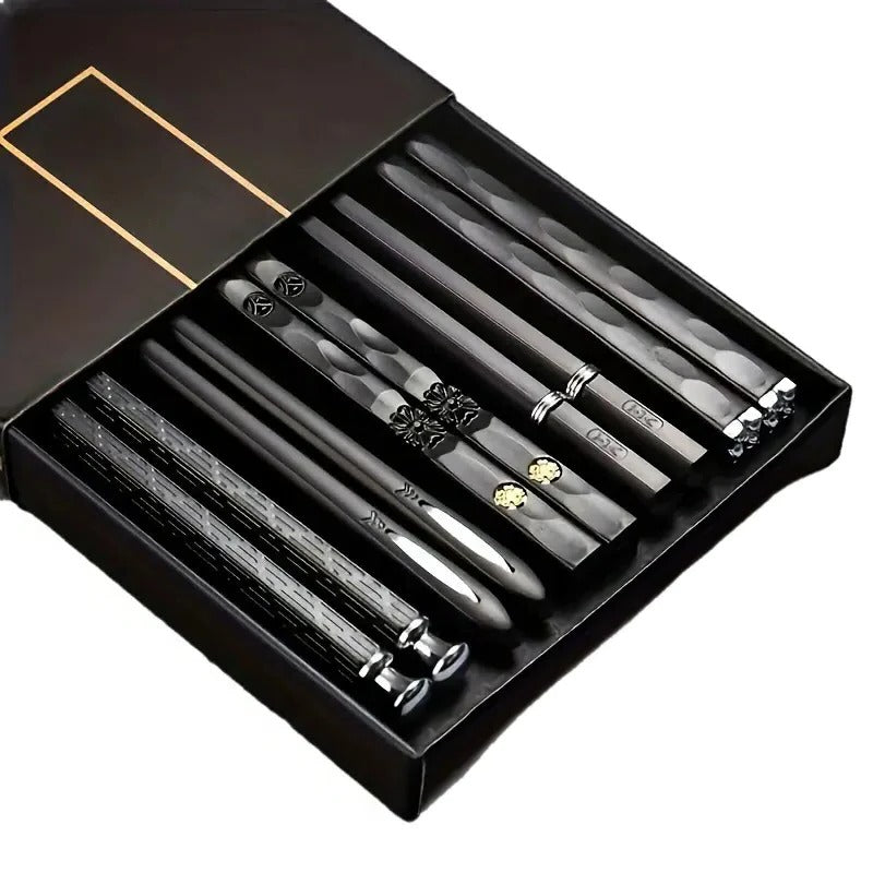 Sustainable Chopsticks Set of 5 with Non-Slip Grip