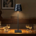 Stimmungsvolle LED-Tischlampe mit Berührungssensor für Ihr Zuhause