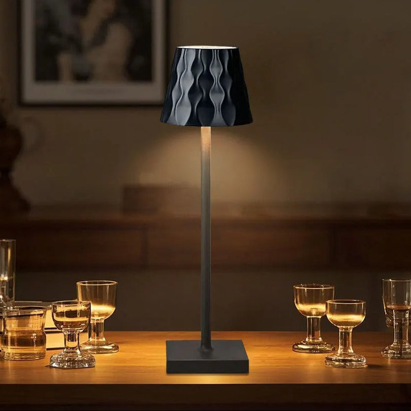 Stimmungsvolle LED-Tischlampe mit Berührungssensor für Ihr Zuhause