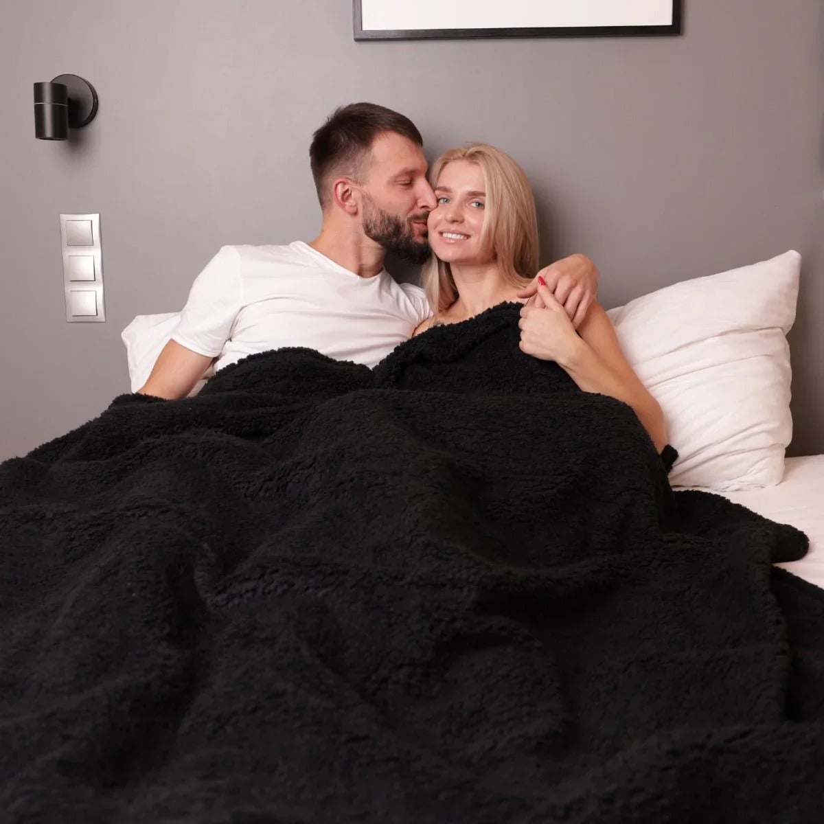 Wasserfeste Kuscheldecke – Weiche und Bequeme Bettdecke, 100% Wasserdicht, Maschinenwaschbar