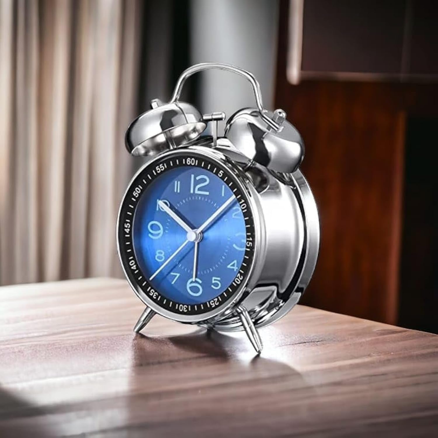 Große Retro Metall-Weckeruhr – Überdimensionale Nachttischuhr mit Lautem Zwillingsglockendesign