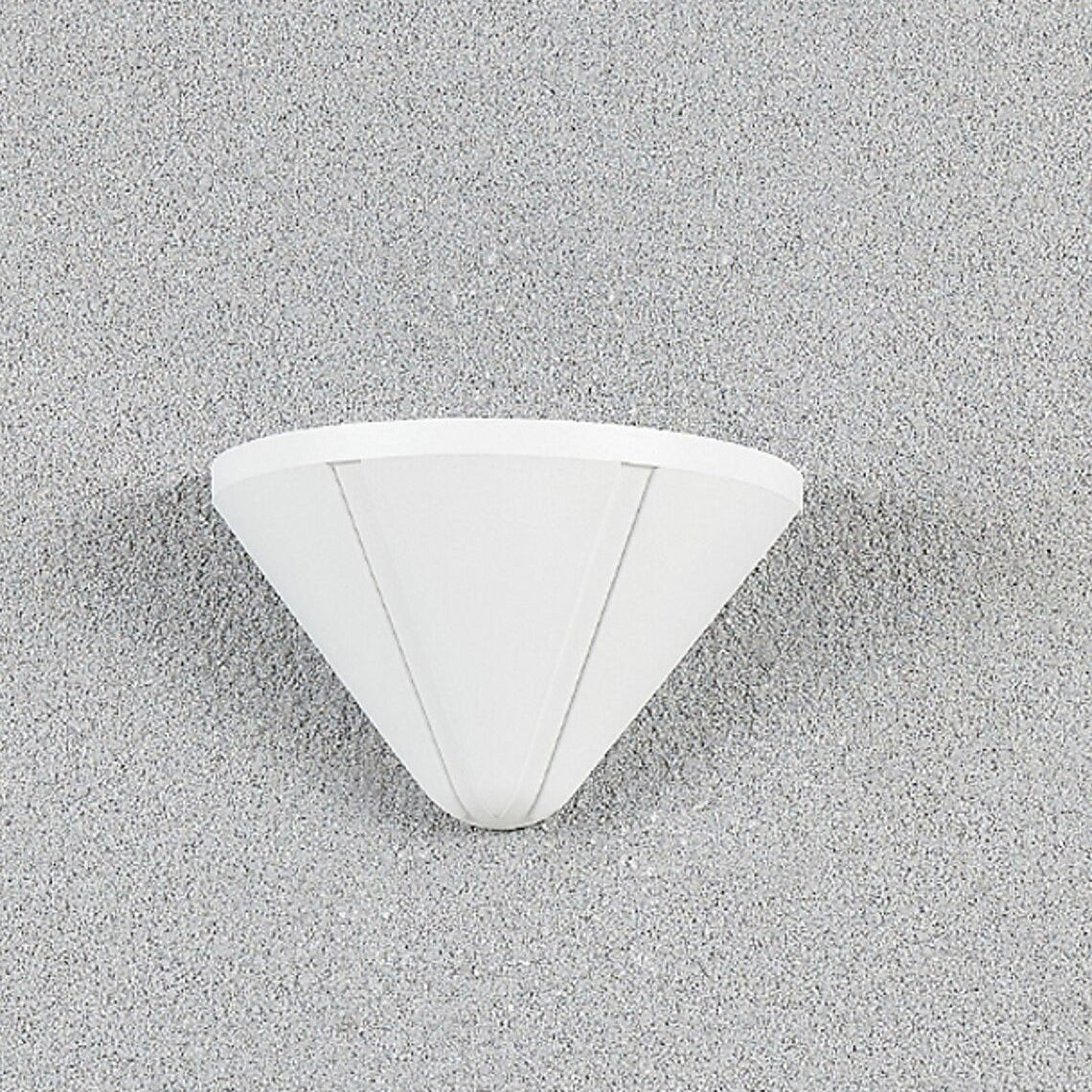 Modern LED Outdoor Wall Light – Weatherproof and Minimalist