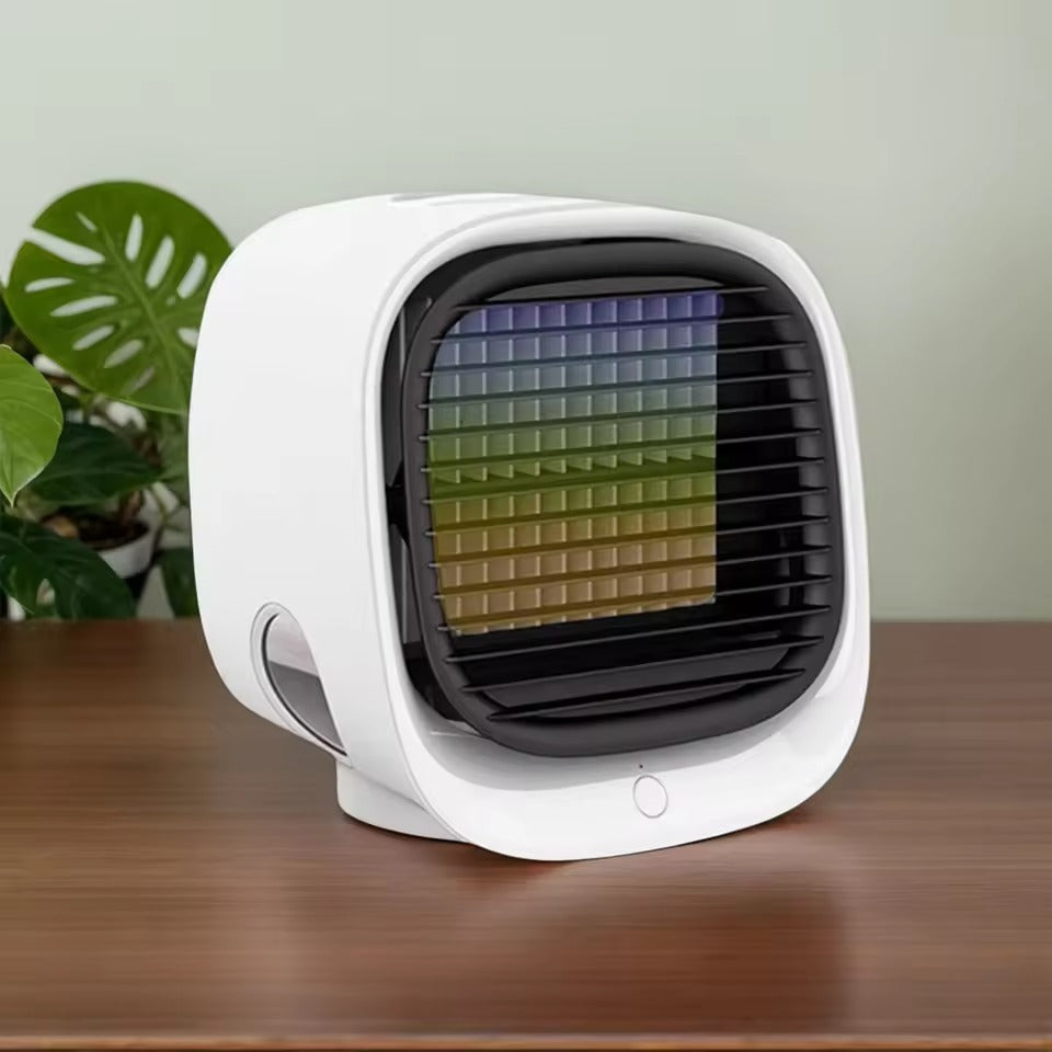 Leiser USB-Tischventilator mit Nebelfunktion und Nachtlicht – 3 Geschwindigkeiten für Zuhause und Büro