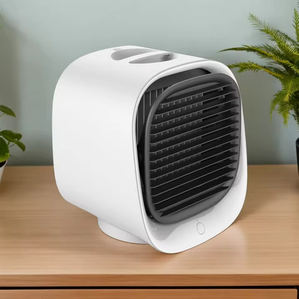 Leiser USB-Tischventilator mit Nebelfunktion und Nachtlicht – 3 Geschwindigkeiten für Zuhause und Büro