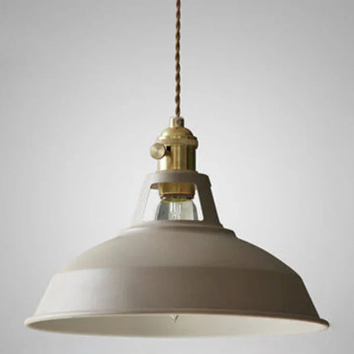 Industrielle Retro Hängeleuchte – LuminaCraft