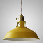 Industrielle Retro Hängeleuchte – LuminaCraft