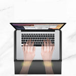 Praktische Laptoptasche & Ständer: 2-in-1 Lösung für unterwegs