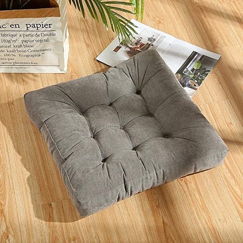 Cozy seat cushion with Japanese design
