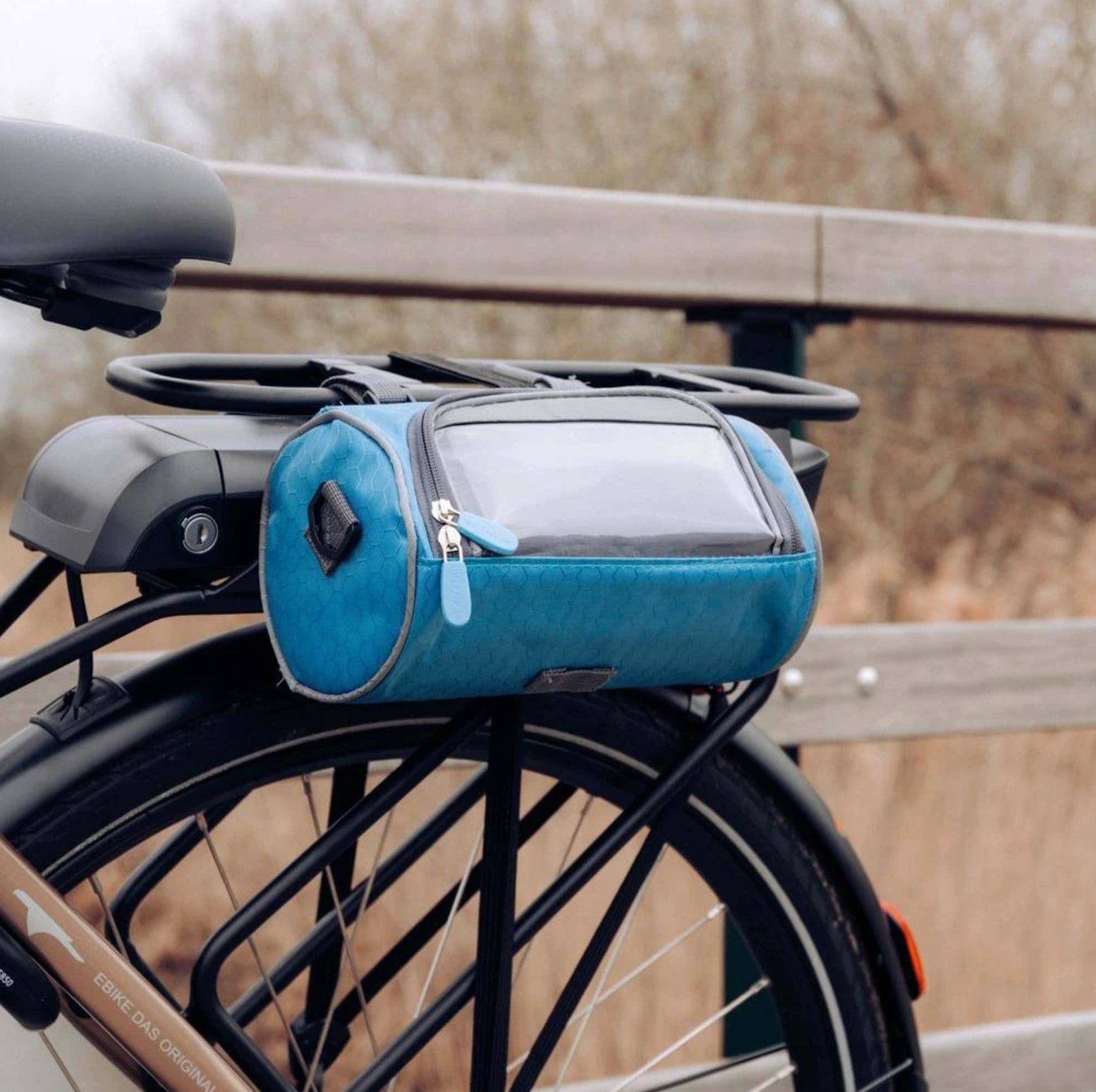 Bicycle Handlebar Bag with Touchscreen Window – Navigate effortlessly