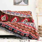 Farbenfrohe Wohndecke mit stilvollem Design