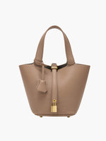 Stilvolle Handtasche aus veganem Leder für jeden Moment