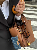 Stilvolle Handtasche aus veganem Leder für jeden Moment