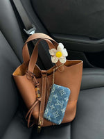 Stilvolle Handtasche aus veganem Leder für jeden Moment
