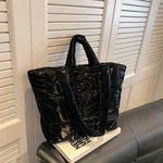 Elegante Gesteppte Tasche mit Vielseitigem Stauraum