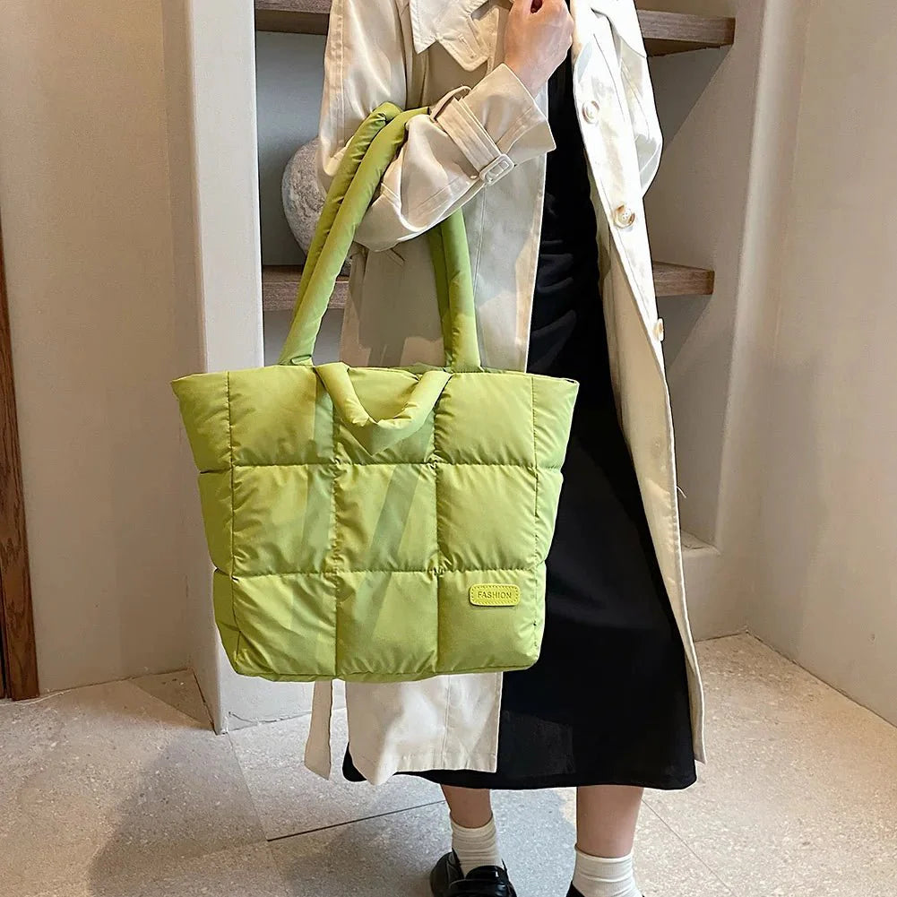 Elegante Gesteppte Tasche mit Vielseitigem Stauraum