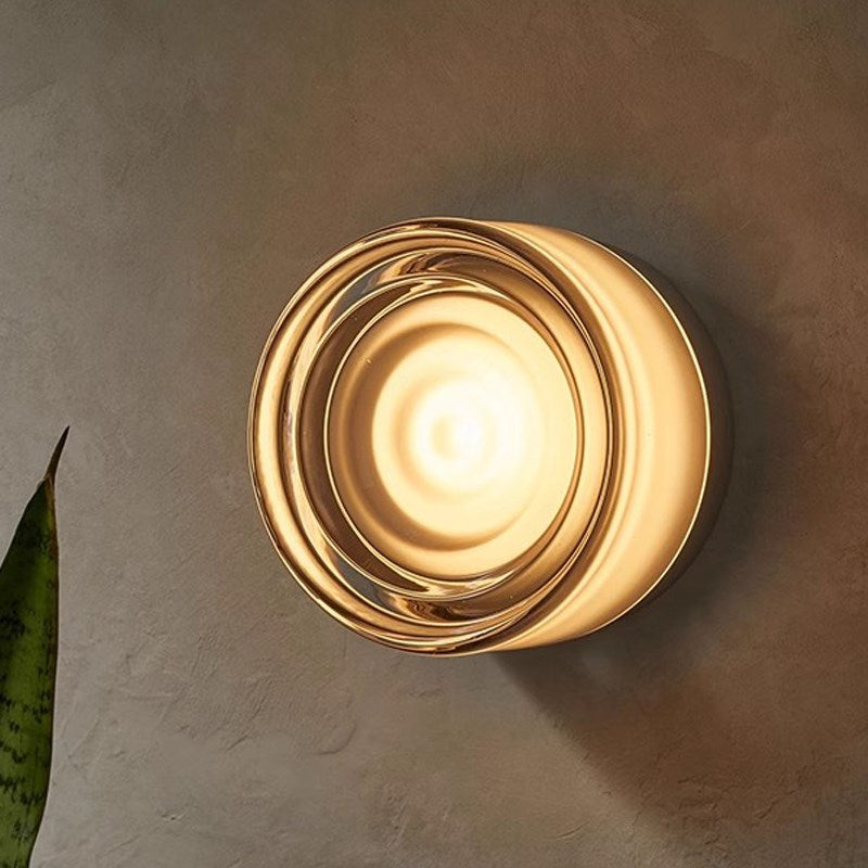 Elegant LED wall light for stylish accents and energy efficiency