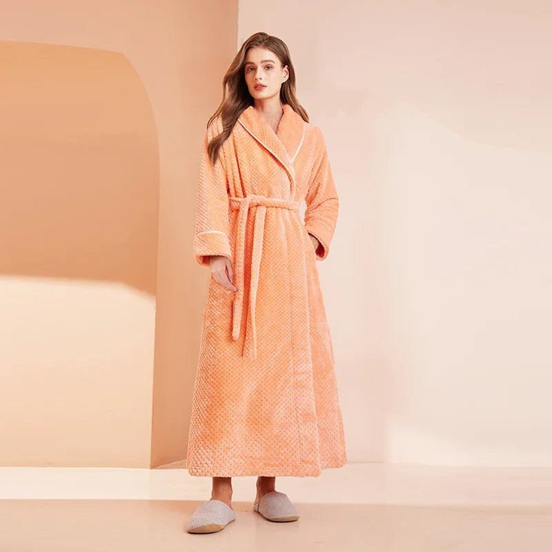Elegant Bathrobes and Pajamas for Couples – Cozy Winter Fashion