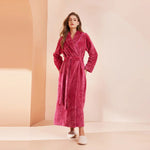 Elegant Bathrobes and Pajamas for Couples – Cozy Winter Fashion