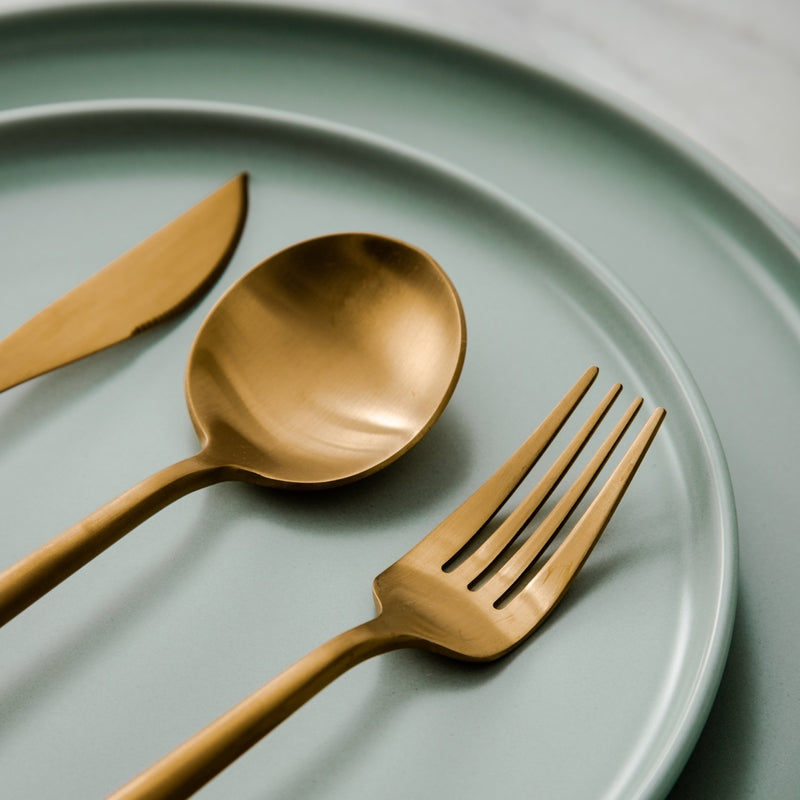 Contemporary Simple Flatware Set for Enhanced Dining