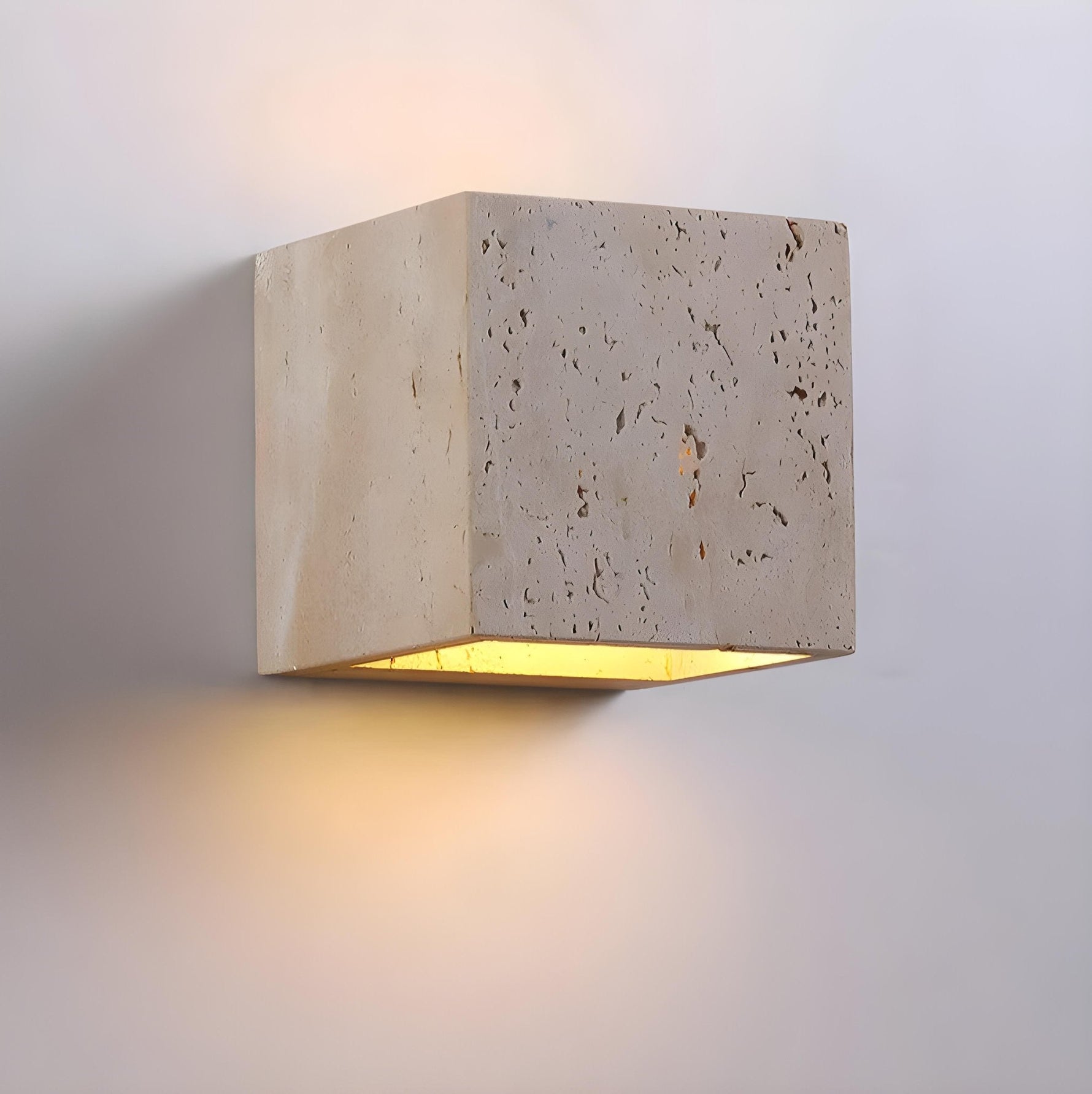 Natura - Stilvolle Wandleuchte aus Travertin mit Warmem LED-Licht