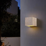 Natura - Stilvolle Wandleuchte aus Travertin mit Warmem LED-Licht
