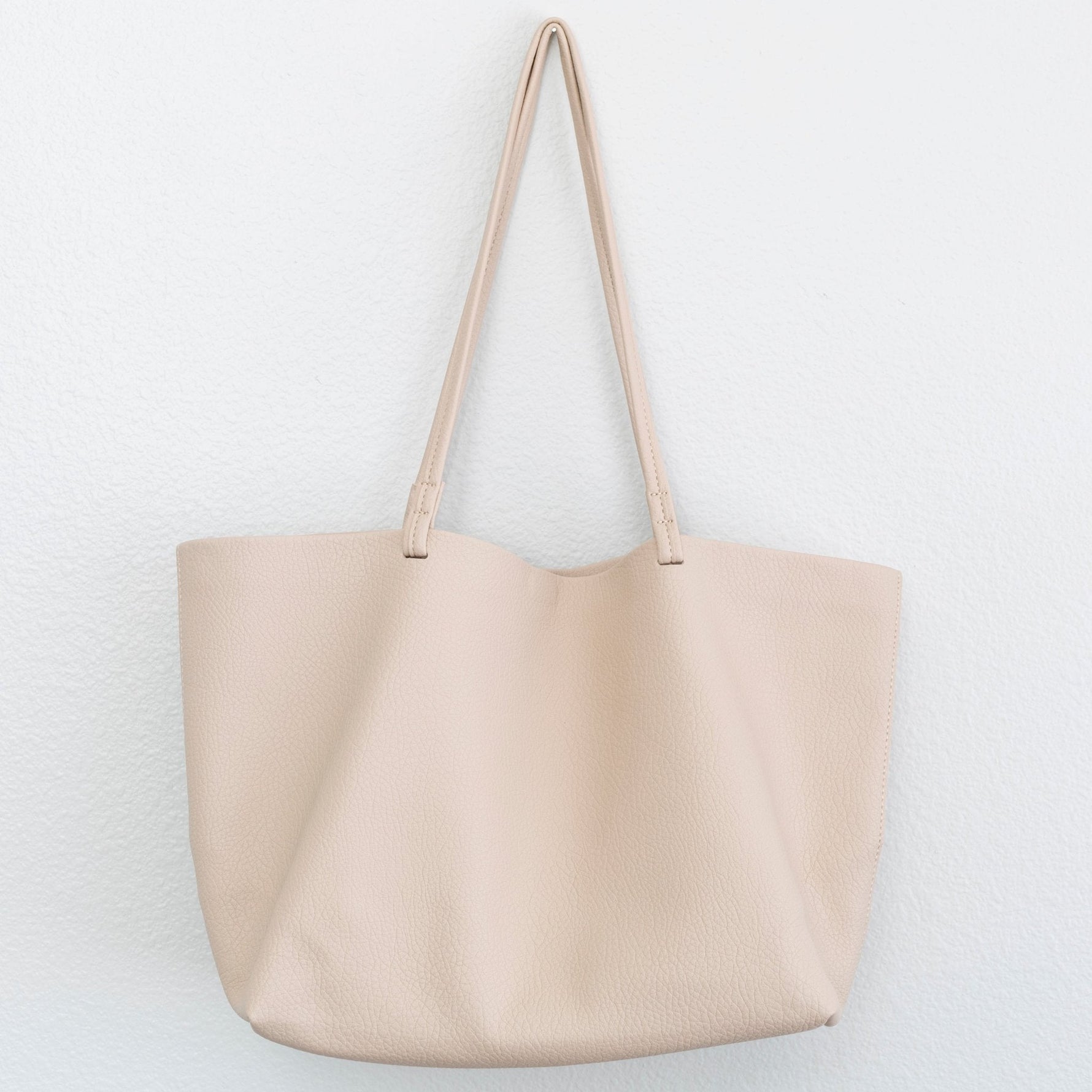 Stilvolle Damenhandtasche mit viel Stauraum