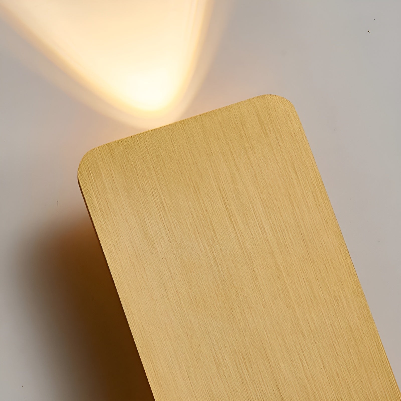 Elegante LED Treppenbeleuchtung für modernes Wohnen