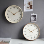 Stille Holz Wanduhr – Zeitlose Eleganz ohne Ticken