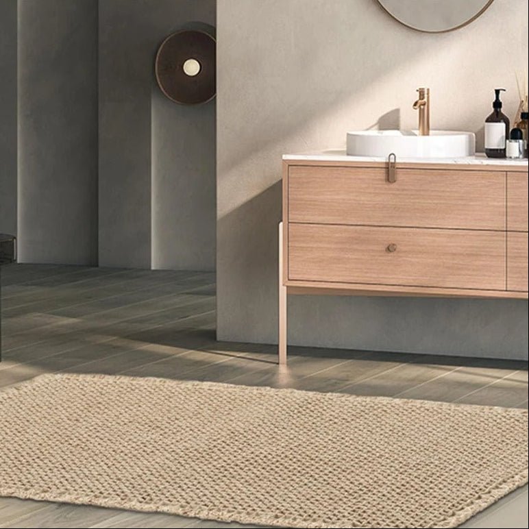 Elegante Badezimmermatte mit rutschfester Unterlage und Waffeldesign