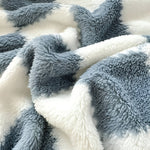 Farbenfrohe Fleece-Decke für ultimativen Komfort