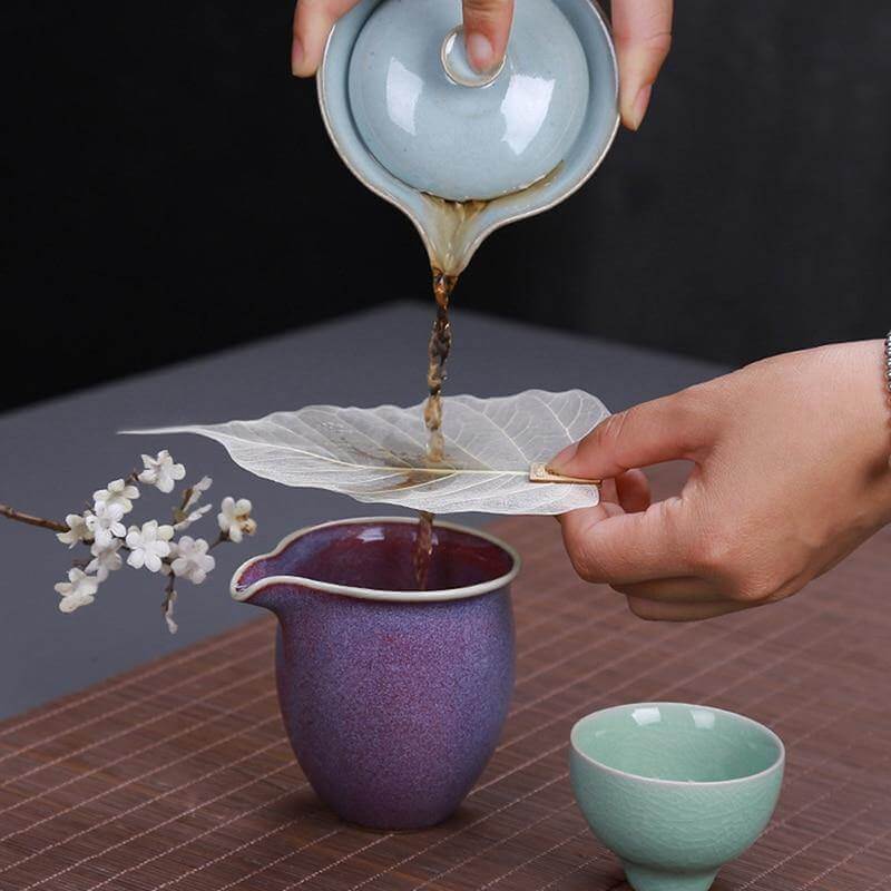 2 creative tea infusers made from Bodhi leaves
