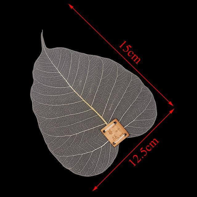 2 creative tea infusers made from Bodhi leaves