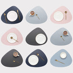 Square placemats in 10 colors