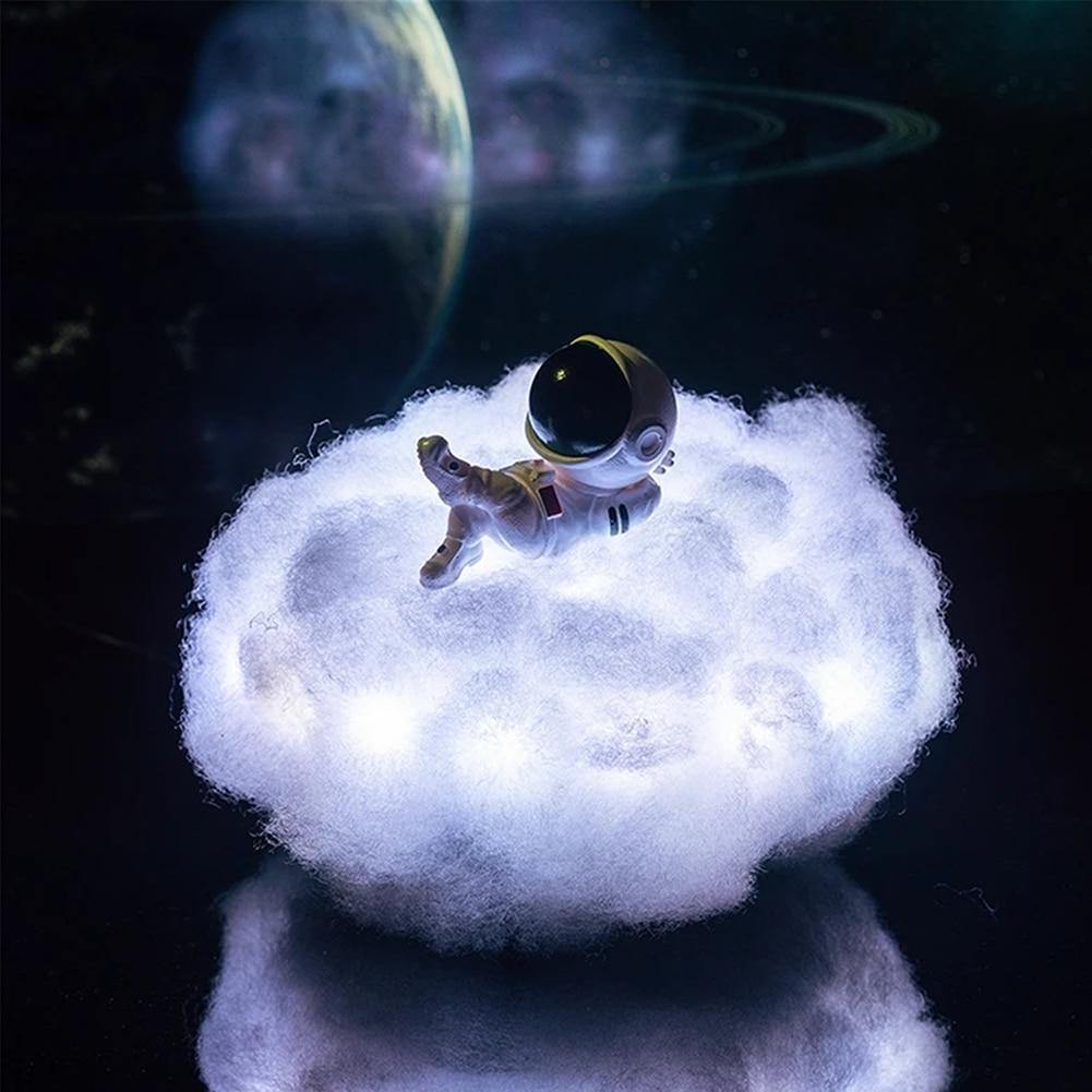 Bunte Wolken-Nachtlampe für Astronauten