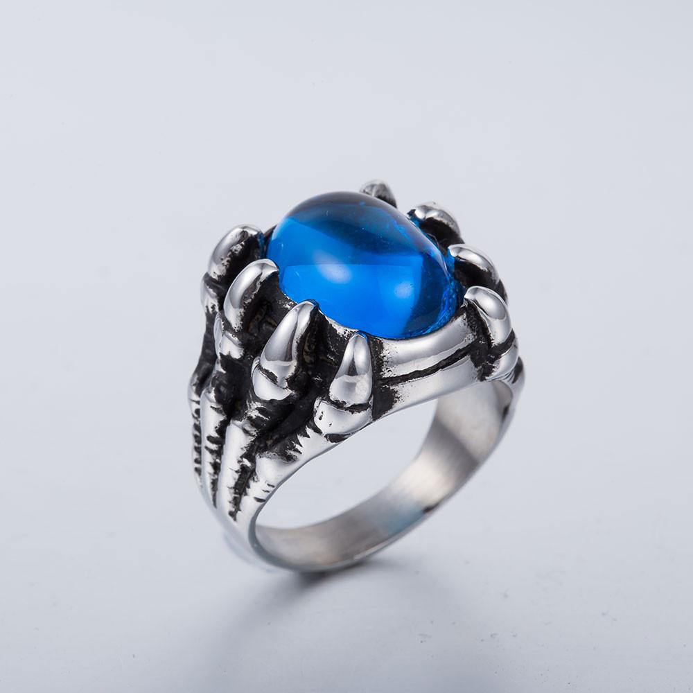 Claw Ring – Trendy Jewelry for Every Occasion