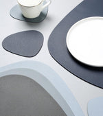 Square placemats in 10 colors