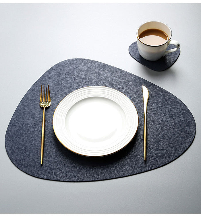 Square placemats in 10 colors