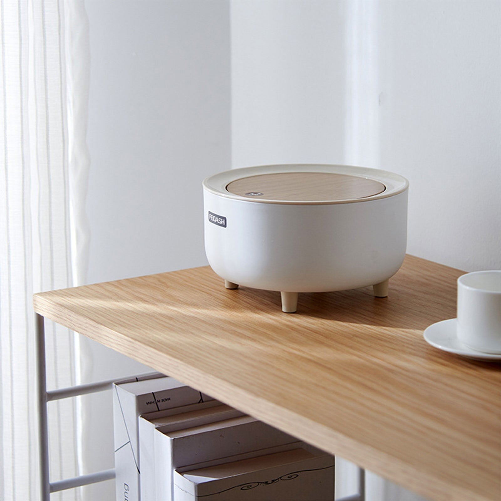 Eleganter Mini-Mülleimer für den Desktop – Rutschfest