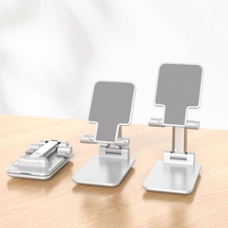 Practical Smartphone Holder for your Desktop