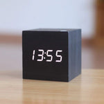 Elegante Würfel-Digitaluhr – Stilvolles Holzuhrwerk für Zuhause & Büro