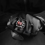 Claw Ring – Trendy Jewelry for Every Occasion