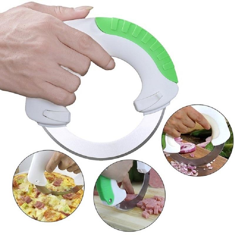 Kitchen knives with rollers